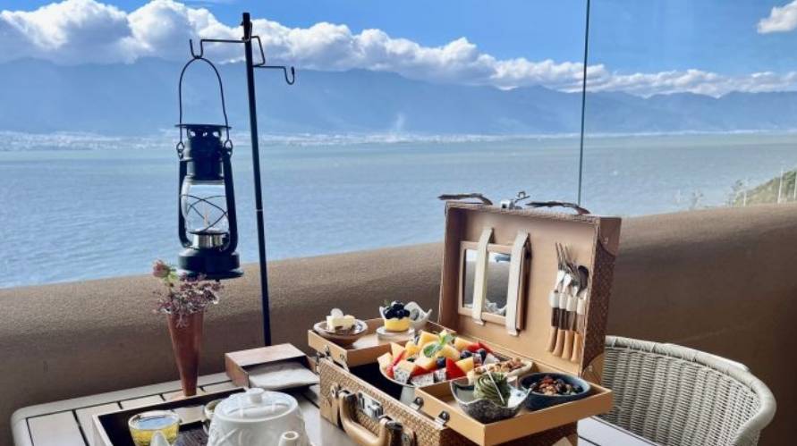 六阅·海东方悬崖海景餐厅 参考图 1